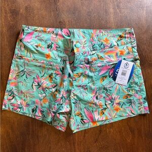 NWT 5Fin shorts